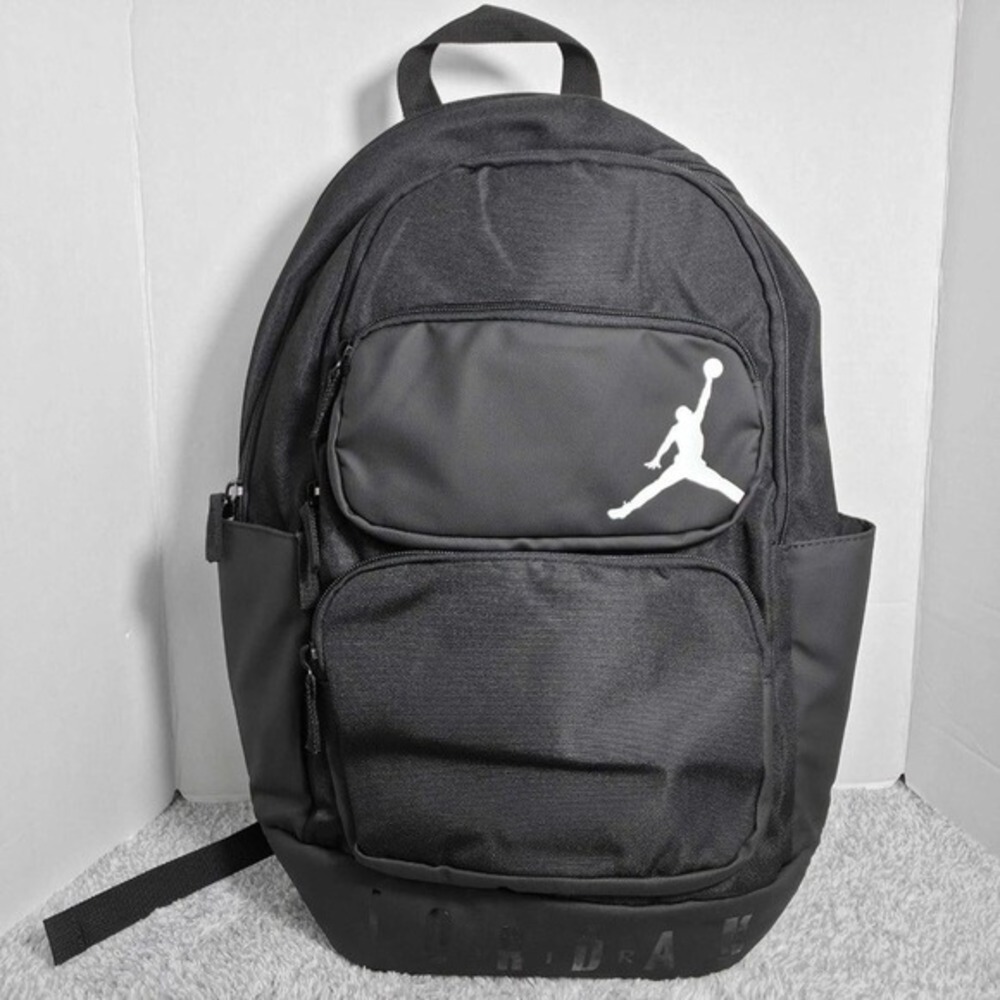 Air Jordan Essentials‎ Backpack 29L Fits Up to 15" Laptop Jumpman Black Nike NWT